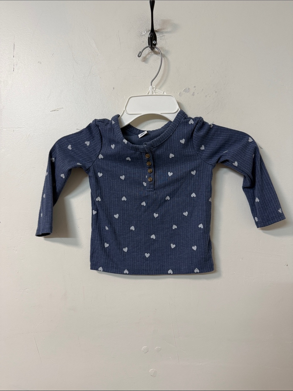 Old Navy Navy Blue Long-Sleeve Henley Top with White Hearts